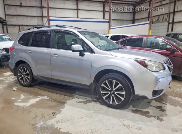 JF2SJGEC7HH415042 2017 SUBARU FORESTER Серебряный Передняя правая четверть