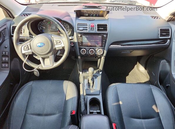 JF2SJGTC8HH409446 2017 SUBARU FORESTER Бордовый Вид панели приборов