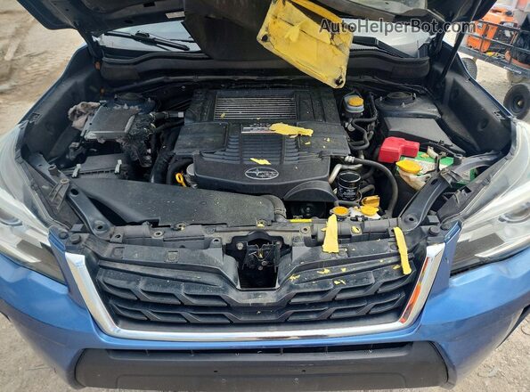 JF2SJGTC9HH404577 2017 SUBARU FORESTER Blue ძრავის განყოფილების ხედი