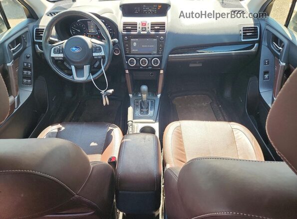 JF2SJGWC1HH495596 2017 SUBARU FORESTER Gray Вид панелі приладів