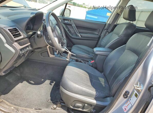 JF2SJGWC4HH469669 2017 SUBARU FORESTER Gray Vista interior delantera
