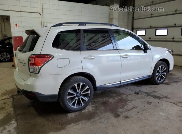 JF2SJGWC4JH466146 2018 SUBARU FORESTER White უკანა მარჯვენა
