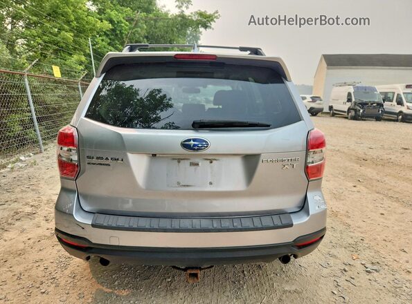 JF2SJGXC5GH535630 2016 SUBARU FORESTER Silver უკანა ხედი