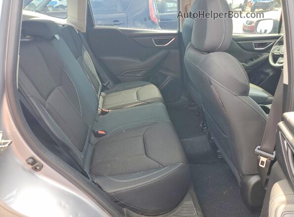JF2SKAAC2LH482754 2020 SUBARU FORESTER Silver უკანა სავარძლების ხედი