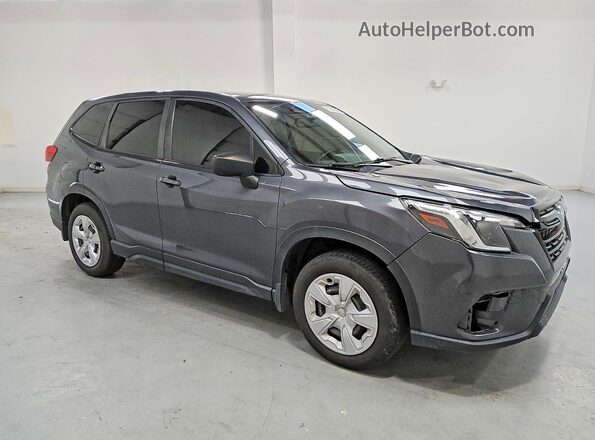 JF2SKAAC5PH435837 2023 SUBARU FORESTER Угольный Передняя правая четверть