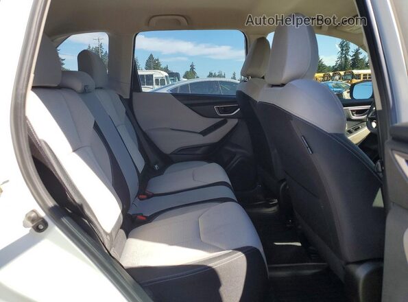 JF2SKAAC9NH416544 2022 SUBARU FORESTER White Rear interior view