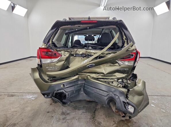 JF2SKACC4RH446165 2024 SUBARU FORESTER Green უკანა ხედი