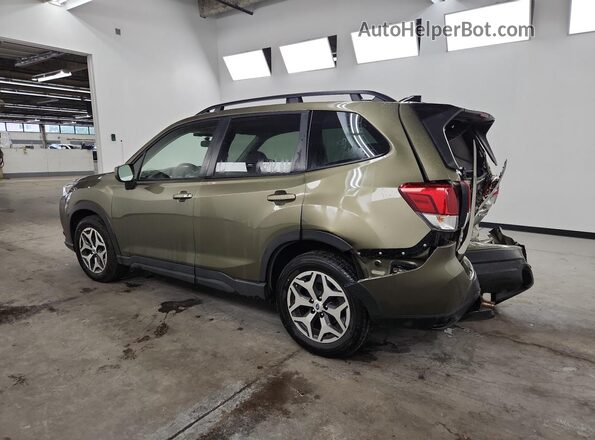 JF2SKACC4RH446165 2024 SUBARU FORESTER Green 