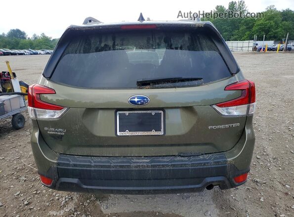 JF2SKACC4RH463919 2024 SUBARU FORESTER Green უკანა ხედი