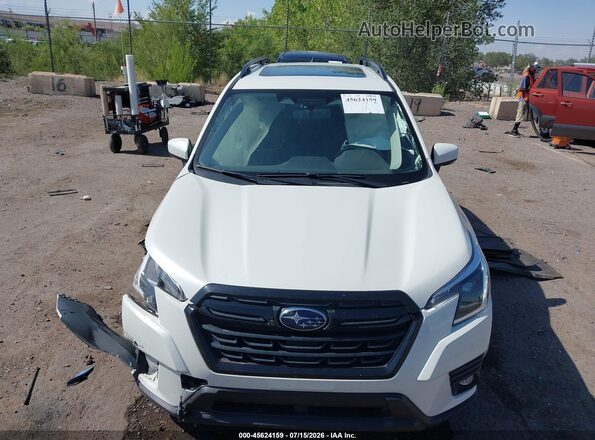 JF2SKACC5RH453609 2024 SUBARU FORESTER White Սարքավորումների վահանակի տեսք