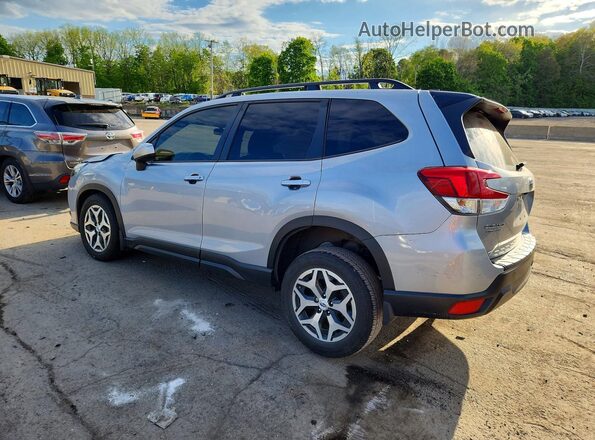 JF2SKACC8RH487186 2024 SUBARU FORESTER Серебряный Задняя левая четверть