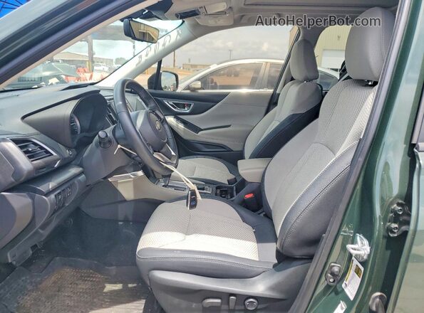 JF2SKACC9RH498701 2024 SUBARU FORESTER Green Front interior view