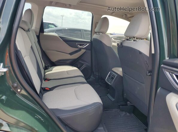JF2SKACC9RH498701 2024 SUBARU FORESTER Green Rear seats view