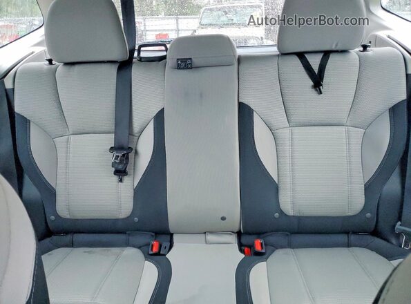 JF2SKACCXNH500692 2022 SUBARU FORESTER Blue Rear seats view