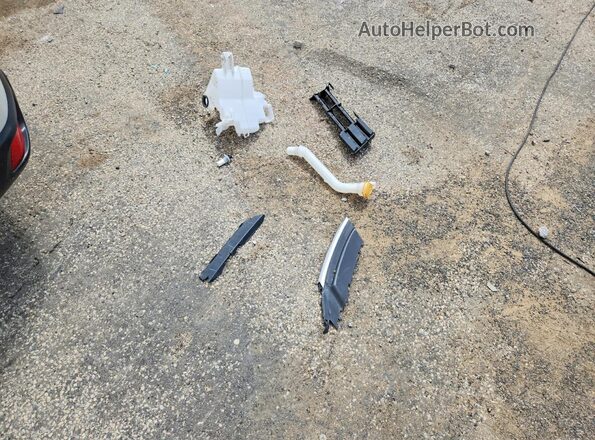 JF2SKADC6LH564451 2020 SUBARU FORESTER White Вид підкапотного простору