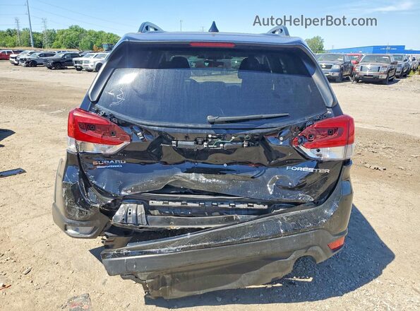JF2SKADC6RH450569 2024 SUBARU FORESTER Black Հետևի տեսք