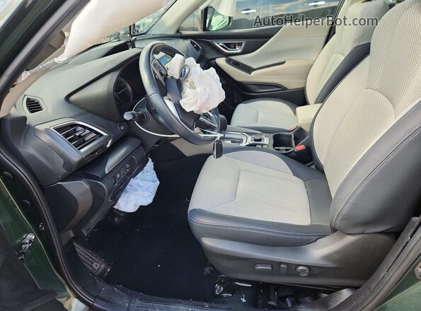 JF2SKADC7NH437405 2022 SUBARU FORESTER Green Widok wnętrza z przodu