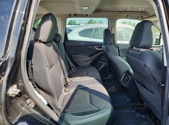 JF2SKADC9PH406448 2023 SUBARU FORESTER Gray Rear interior view