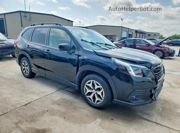 JF2SKADC9RH486076 2024 SUBARU FORESTER Black Передня права чверть