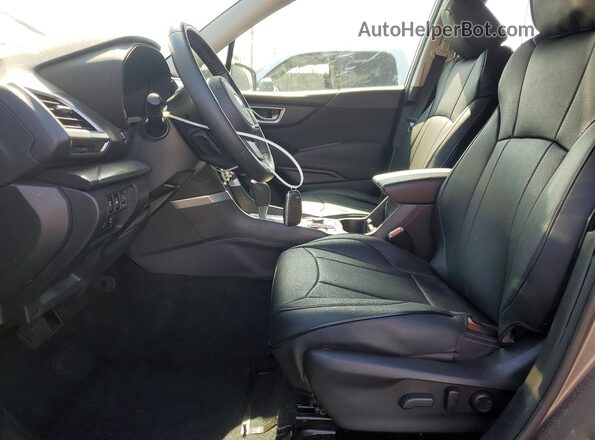 JF2SKAEC0PH482252 2023 SUBARU FORESTER Серый Вид салона спереди