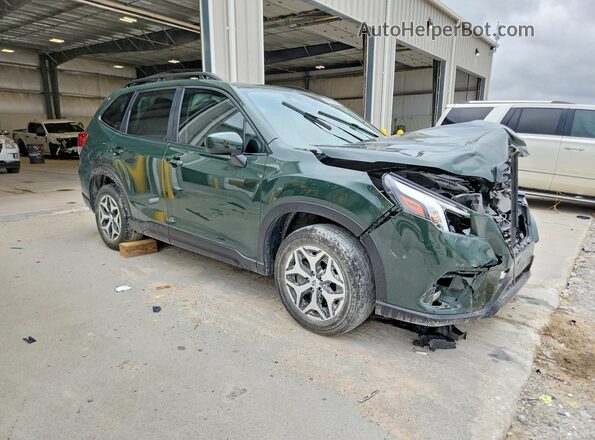 JF2SKAEC2NH504488 2022 SUBARU FORESTER Green Front right