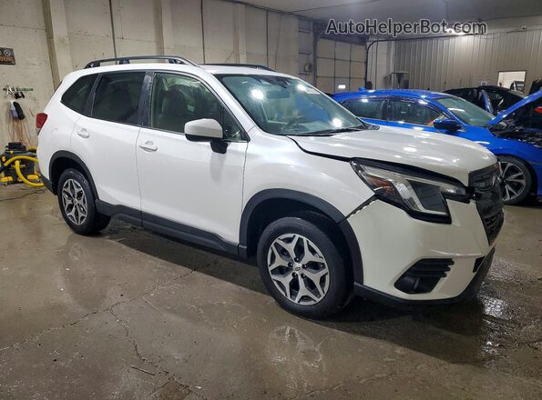 JF2SKAEC3PH454705 2023 SUBARU FORESTER White Przód prawy