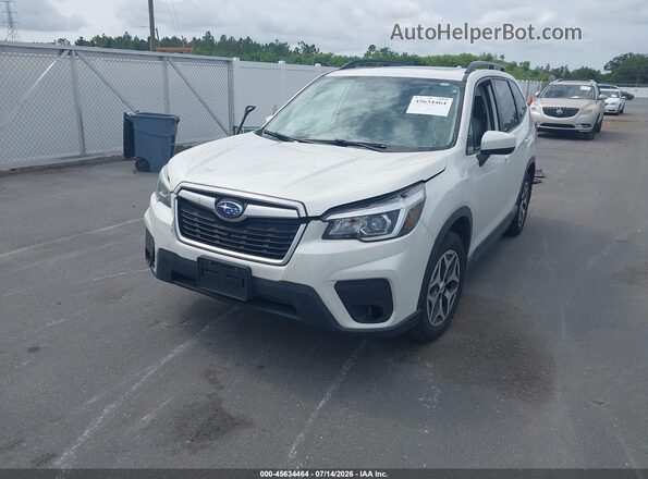 JF2SKAEC4KH567331 2019 SUBARU FORESTER White Առջևի ձախ երեք քառորդ տեսարան