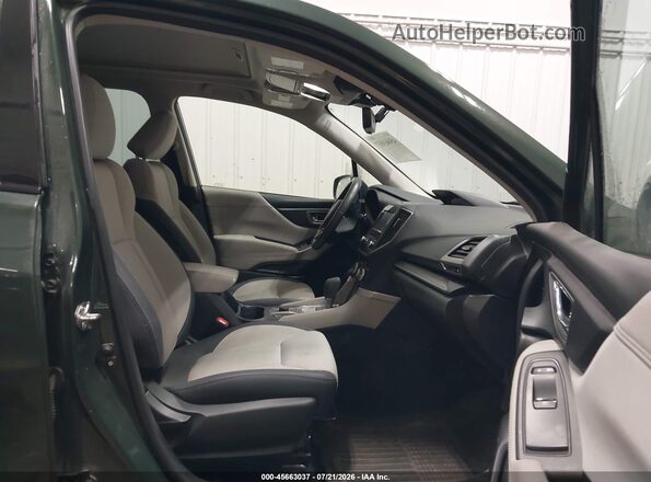 JF2SKAEC4PH495733 2023 SUBARU FORESTER Green Vista interior delantera