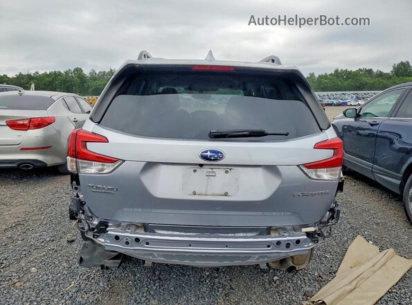 JF2SKAEC5NH415367 2022 SUBARU FORESTER Silver უკანა ხედი