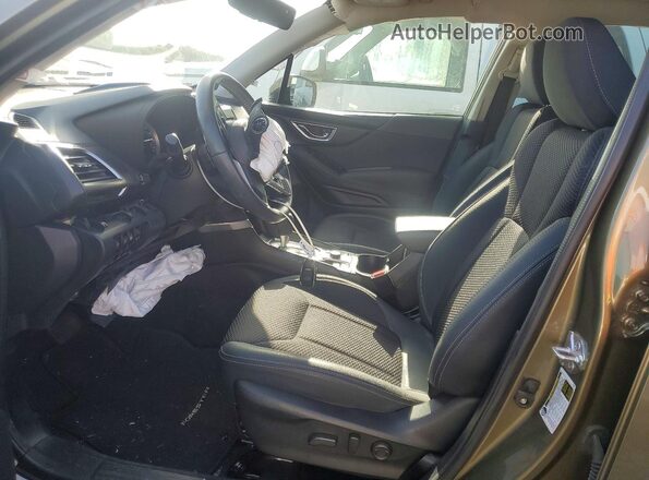 JF2SKAEC5PH468783 2023 SUBARU FORESTER Green Front interior view