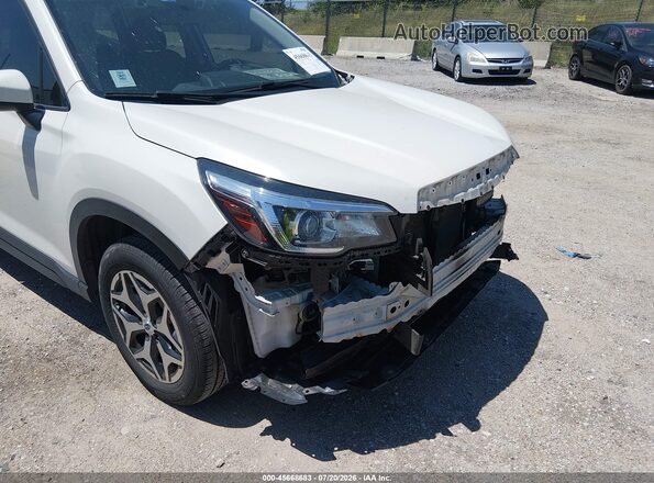JF2SKAEC8KH578235 2019 SUBARU FORESTER White 