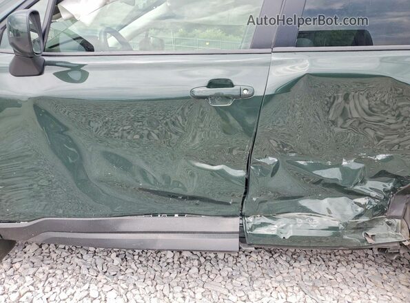 JF2SKAEC8NH467902 2022 SUBARU FORESTER Зеленый Вид салона спереди