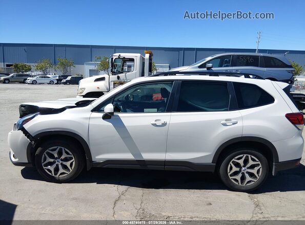 JF2SKAEC9PH460184 2023 SUBARU FORESTER White 