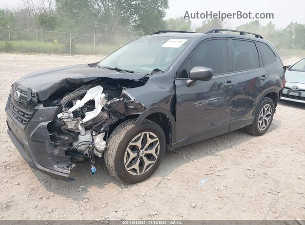 JF2SKAEC9PH535949 2023 SUBARU FORESTER Серый Передняя левая четверть