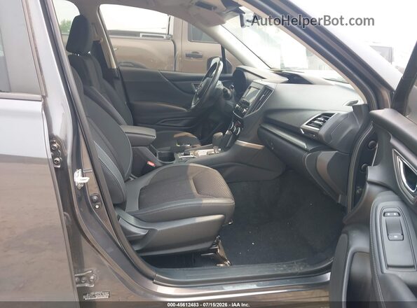 JF2SKAEC9PH535949 2023 SUBARU FORESTER Серый Вид салона спереди