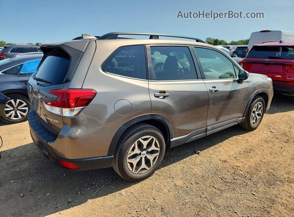 JF2SKAFC7MH447105 2021 SUBARU FORESTER Серебряный Задняя правая четверть