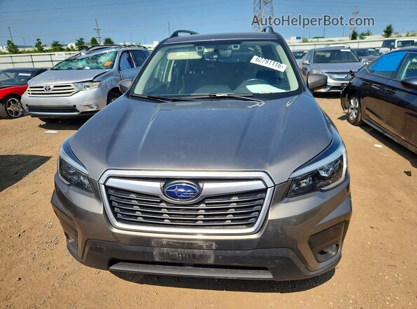 JF2SKAFC7MH447105 2021 SUBARU FORESTER Серебряный Передняя правая четверть