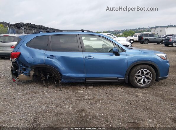 JF2SKAGC4KH574065 2019 SUBARU FORESTER Blue 360 interior view