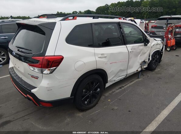 JF2SKAGC5RH426436 2024 SUBARU FORESTER White Rear right
