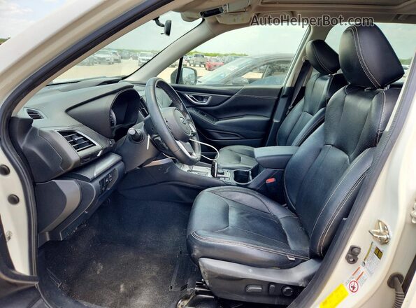 JF2SKAGC8KH401231 2019 SUBARU FORESTER White Vista interior delantera