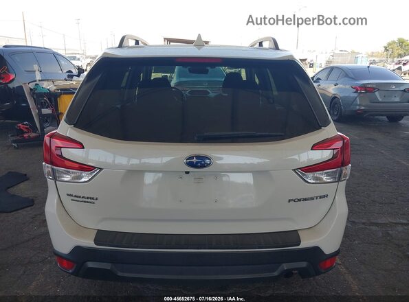 JF2SKAJC0MH527756 2021 SUBARU FORESTER White 