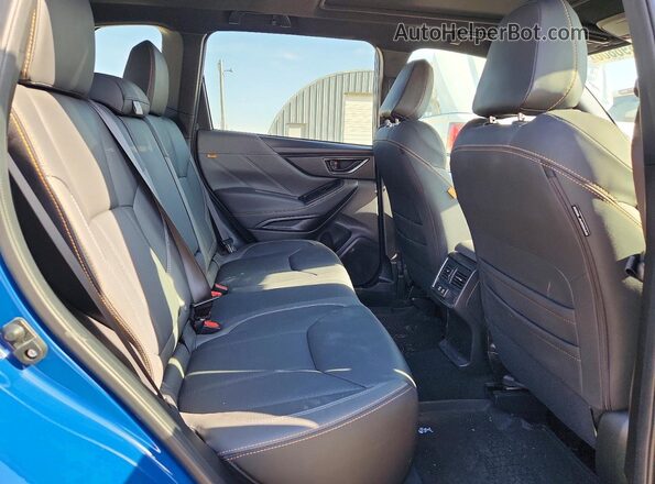 JF2SKAJC0RH530180 2024 SUBARU FORESTER Синий Вид задних сидений