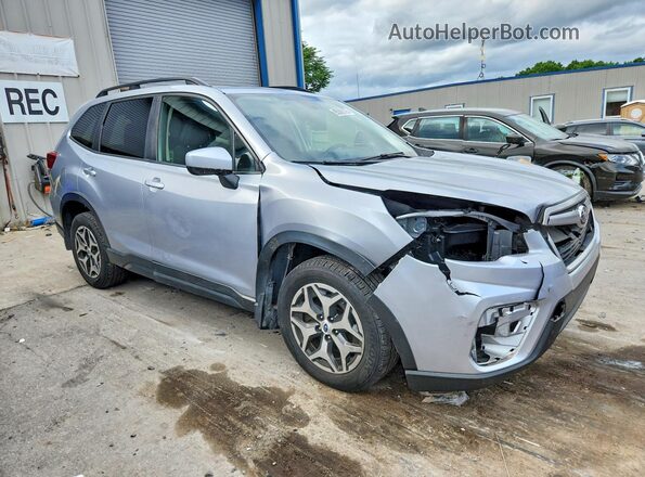 JF2SKAJC4LH422149 2020 SUBARU FORESTER Серебряный Передняя правая четверть
