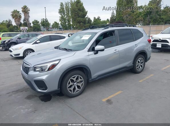 JF2SKAJC4MH546780 2021 SUBARU FORESTER Серый Передняя левая четверть
