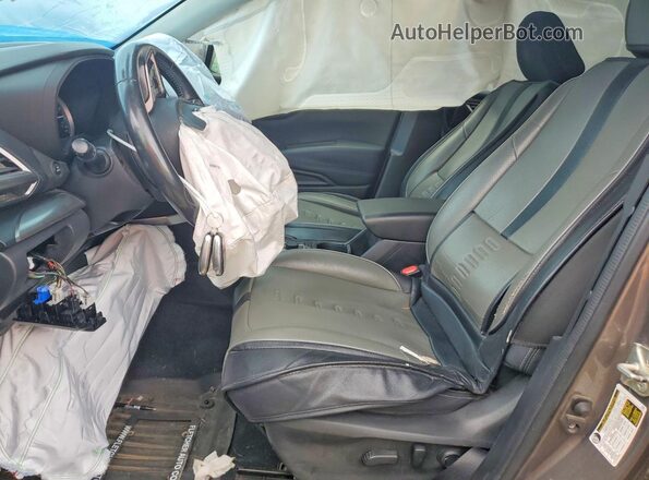 JF2SKAJC4MH556290 2021 SUBARU FORESTER Gold Widok wnętrza z przodu