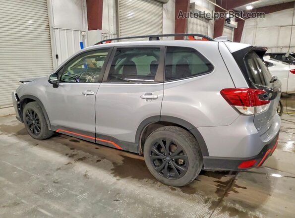 JF2SKAJC4PH427454 2023 SUBARU FORESTER Silver Tył lewy
