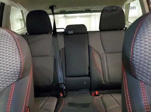JF2SKAJC4PH427454 2023 SUBARU FORESTER Silver Widok tylnych siedzeń