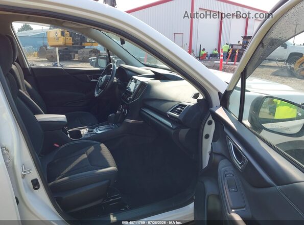 JF2SKAJC5MH467974 2021 SUBARU FORESTER White წინა სალონის ხედი