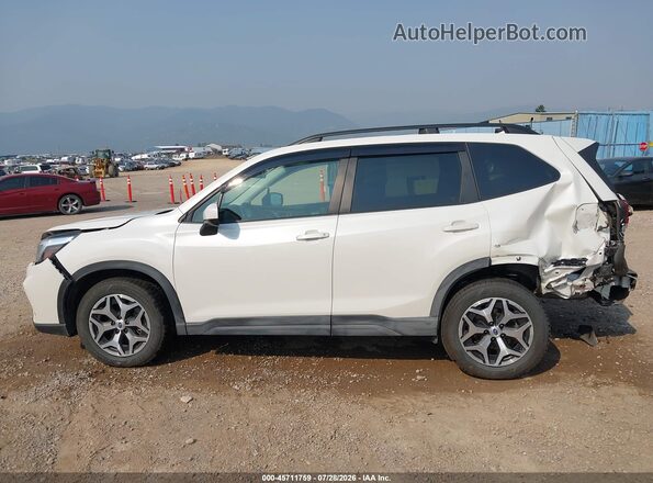 JF2SKAJC5MH467974 2021 SUBARU FORESTER White სალონის 360-გრადუსიანი ხედი