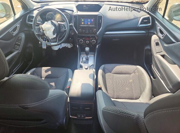 JF2SKAJC5MH531849 2021 SUBARU FORESTER Silver Dashboard view